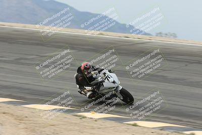 media/Nov-15-2025-Race Pace (Sat) [[8de605a2d8]]/Non Verified Riders (1st 20 Minutes)/Bowl (1015am)/